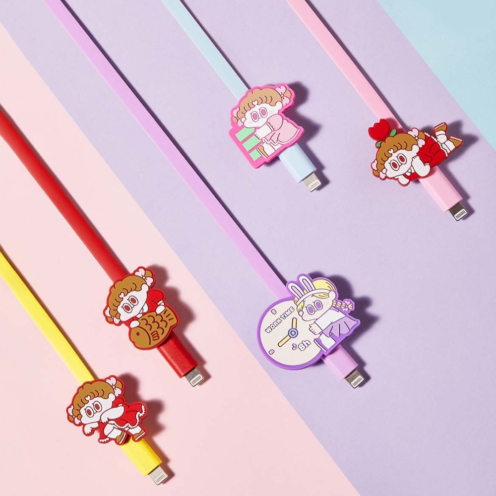 Iphone cable POP MART blind box.